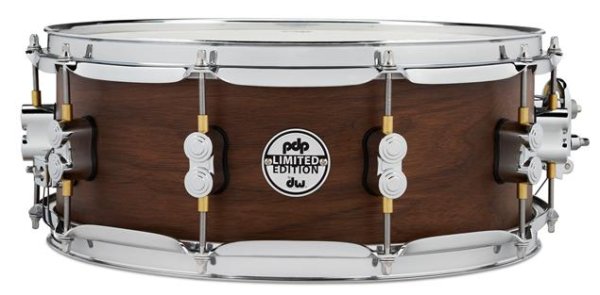 5.5" X 14" Limited Edition Series 20-ply Maple Walnut Snare Drum, Natural Satin