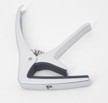 Capo With Pin Puller